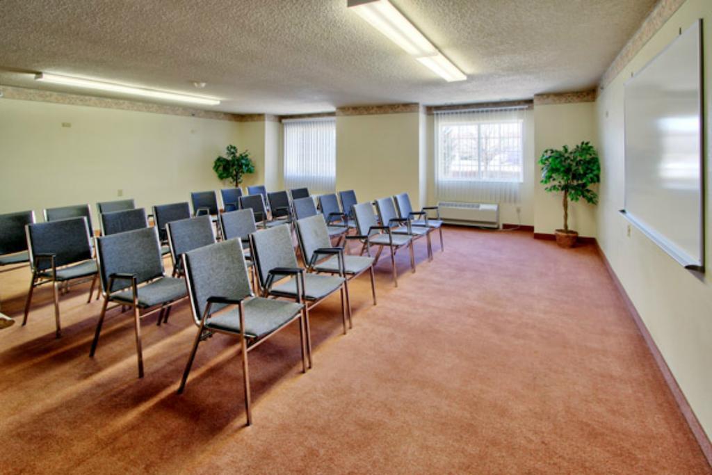 Western Skies Inn & Suites Los Lunas Esterno foto