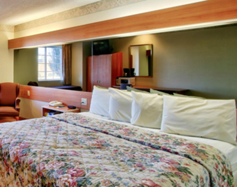 Western Skies Inn & Suites Los Lunas Esterno foto