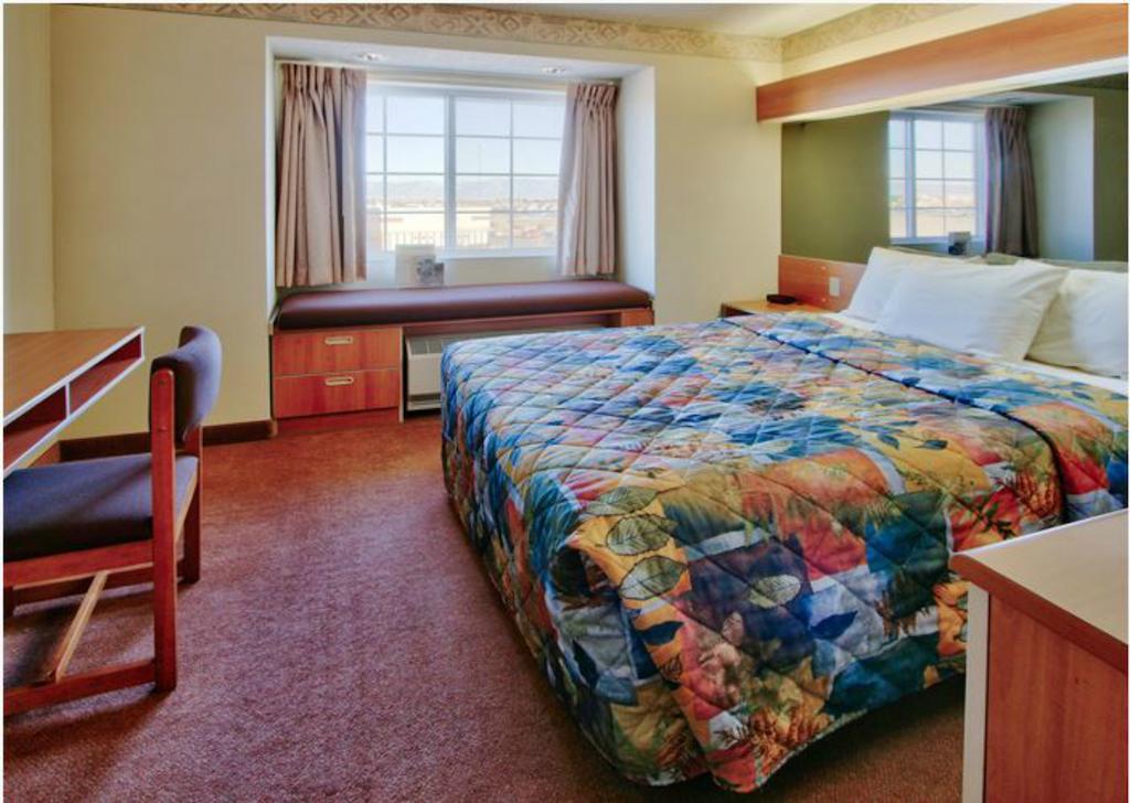 Western Skies Inn & Suites Los Lunas Esterno foto